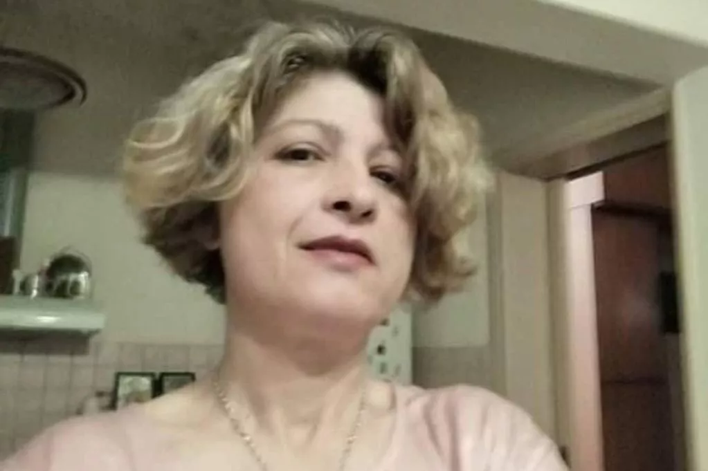 Baker str@ngled to de@th as scarf dragged into bread maker