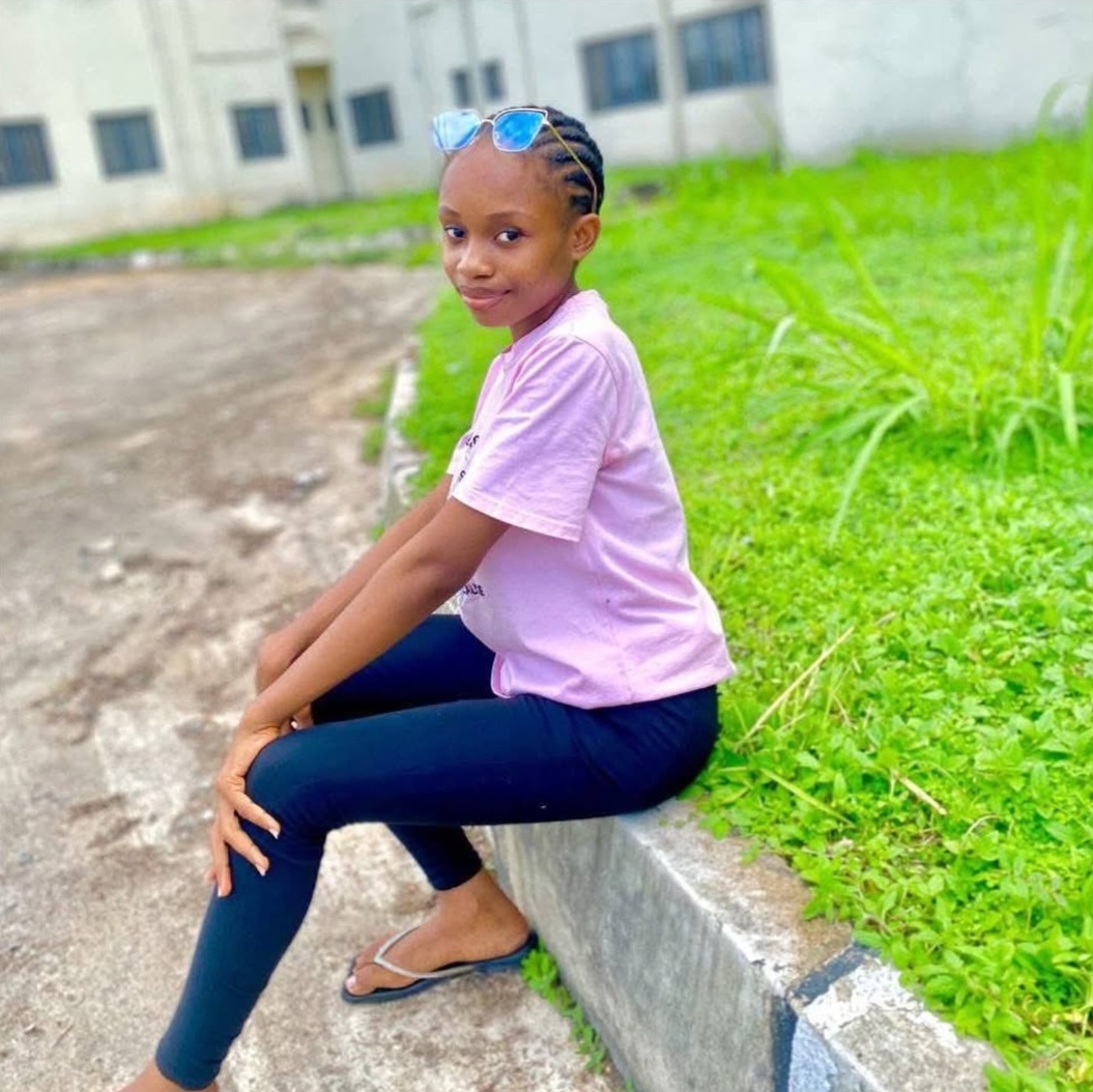 Suspect who murd�red nurse Chinwendu Achumba in her room in Imo is identified as vulcaniser whose advances she refused (video)