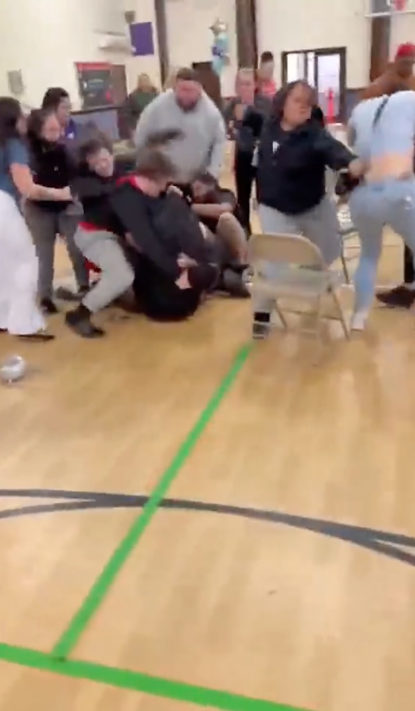 Fight breaks out over seating at Catholic kindergarten graduation ceremony (video)