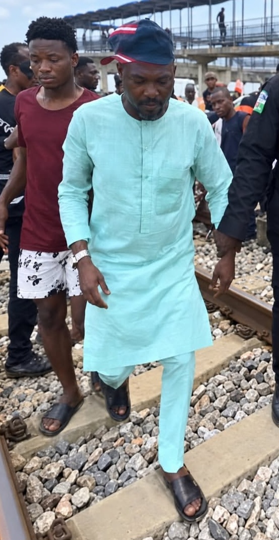 Driver of Honda car that collided with train escaped unhurt in Lagos (video)