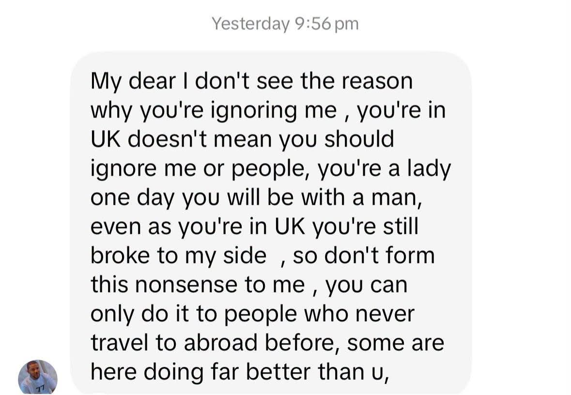 Woman shares chats Nigerian men sent to her sister after she declared her independence