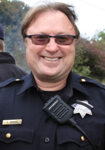 Police sergent shoots his wife and daughter d£ad before turning gun on himself