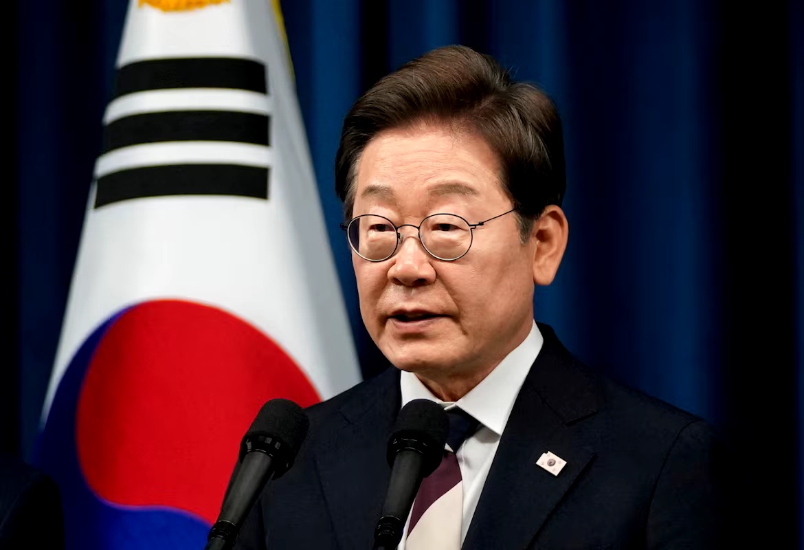 "You have to live somehow" South Korea's President begs citizens not to take their lives amidst market crash