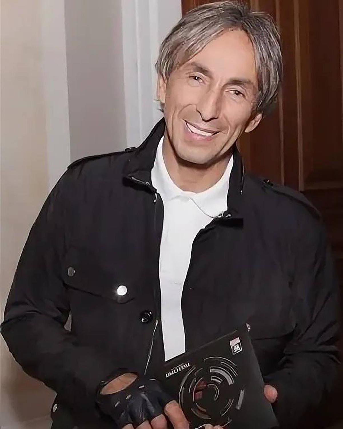 Russian mogul who called Ghislaine Maxwell his soulmate is found de@d in Moscow home after his name is mentioned in Epstein files