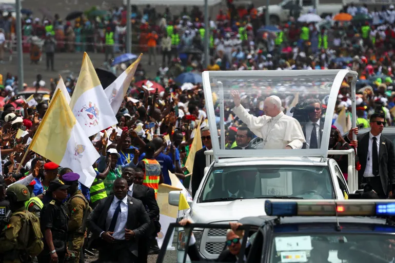 Pope Leo calls on Cameroonians to reject violence as 120,000 join Mass
