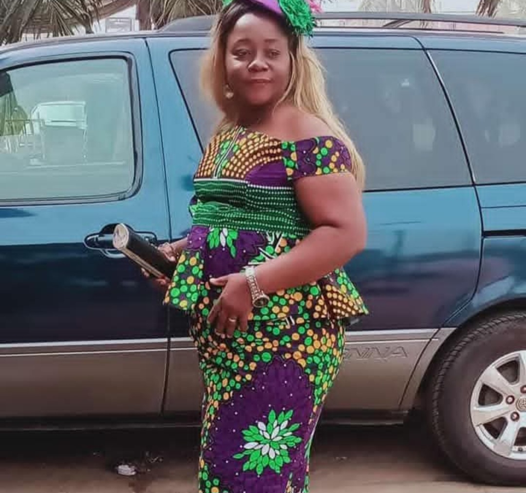 Woman rages as her married sister di£s after years of alleged domestic abuse and alienation