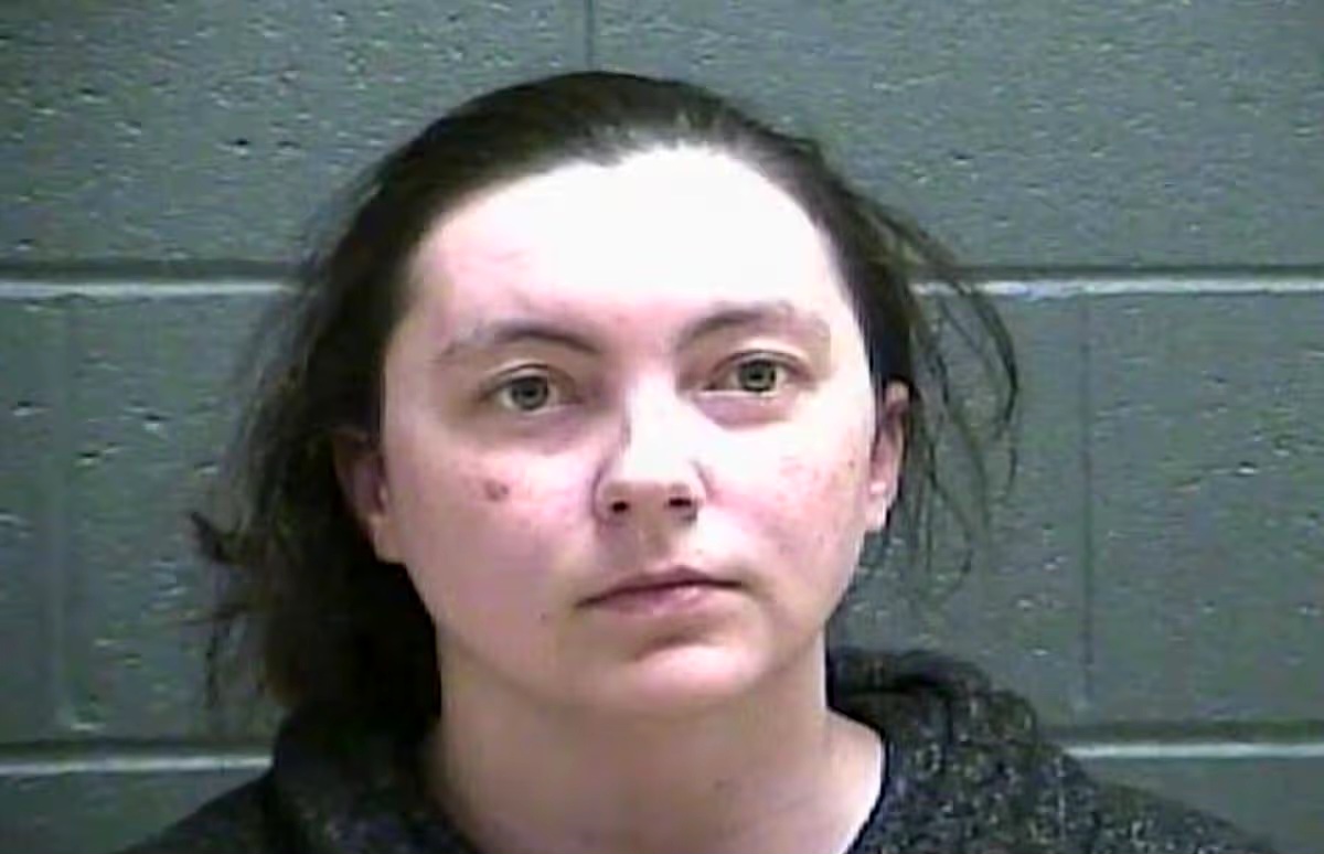 Starving toddler had to eat walls and nappies before he was found de@d from suspected child neglect and starvation