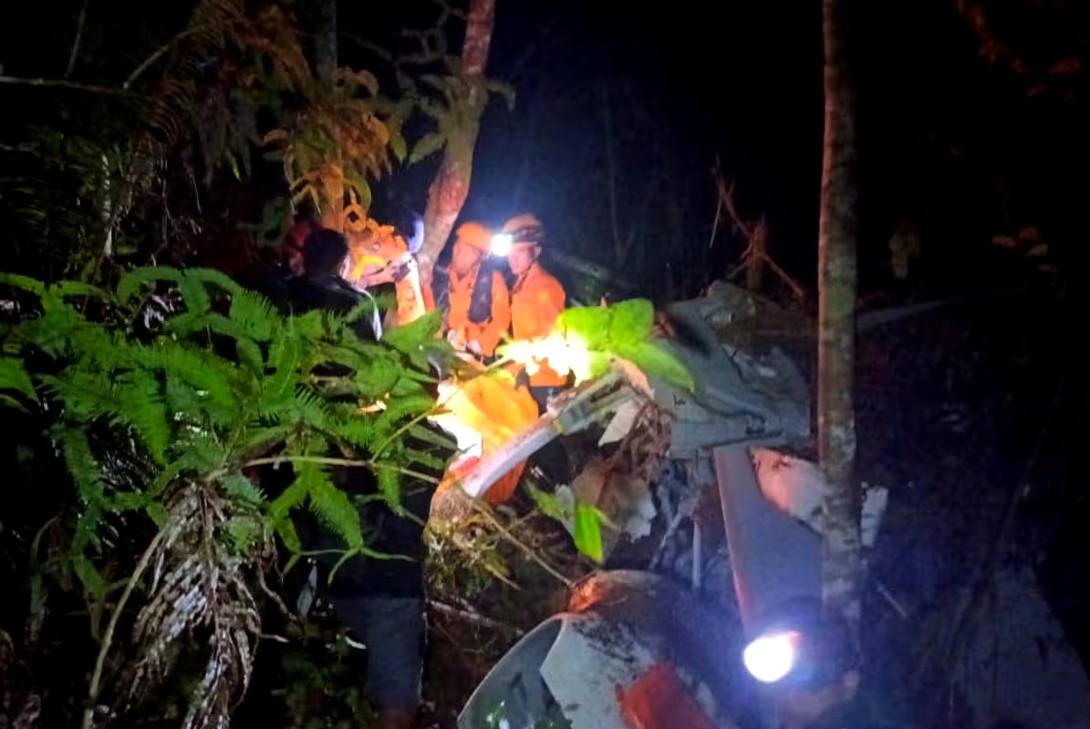 Horror helicopter crash k!lls 8 as aircraft crashes into jungle after take off