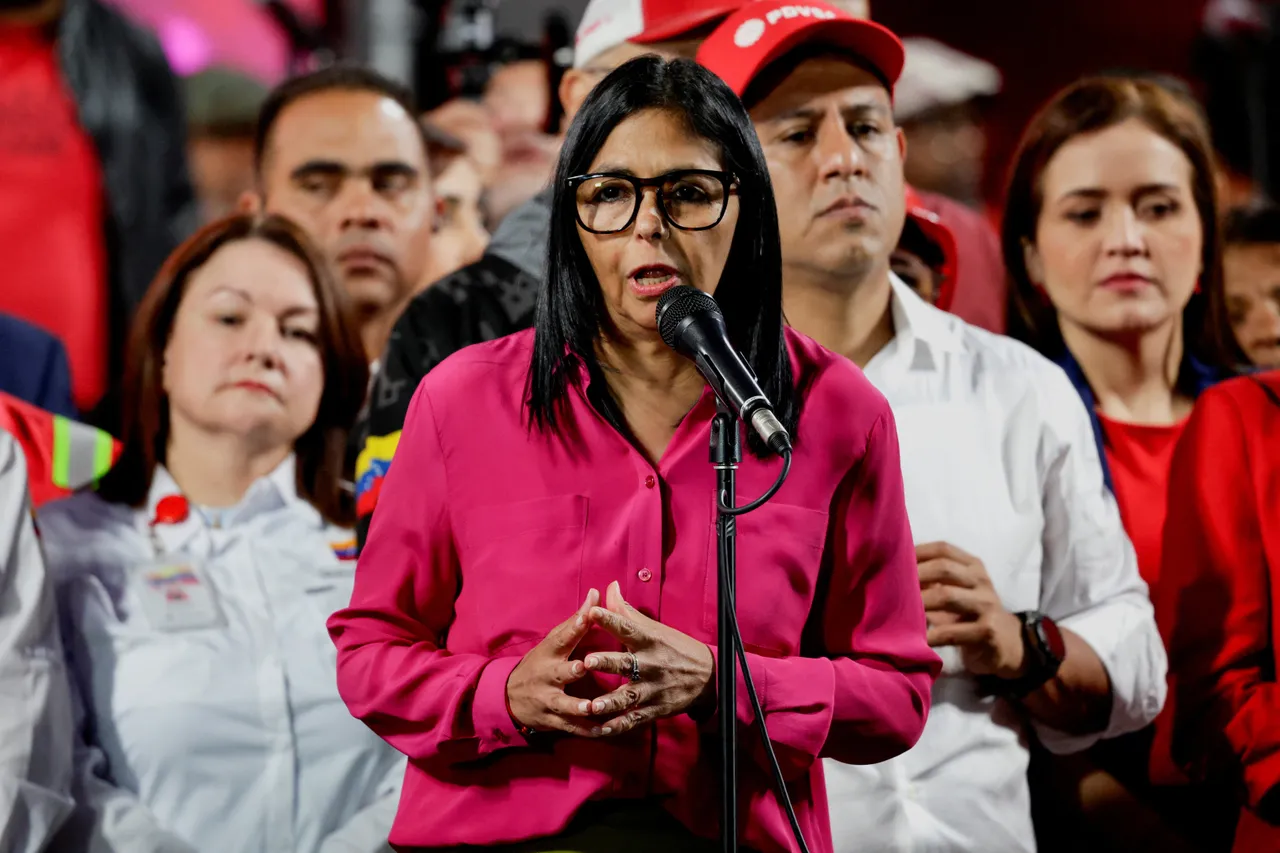 Venezuelan Lawmakers approve new law opening Oil Industry to Foreign companies