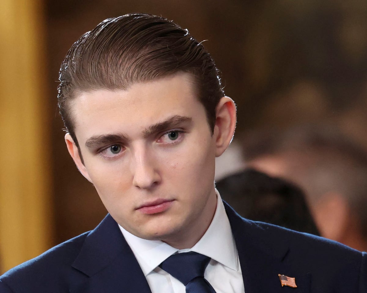 Barron Trump?s response after operator called him 