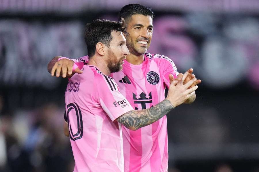 Luis Suarez signs new contract to stay at Inter Miami with Lionel Messi