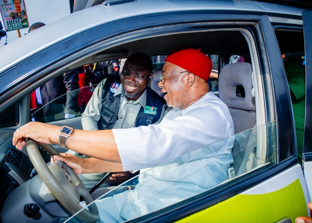Tompolo Takes PBAT Door-To-Door Movement To Owerri, Deploys 30 Campaign Vehicles As Uzodimma Backs Tinubu’s 2027 Bid