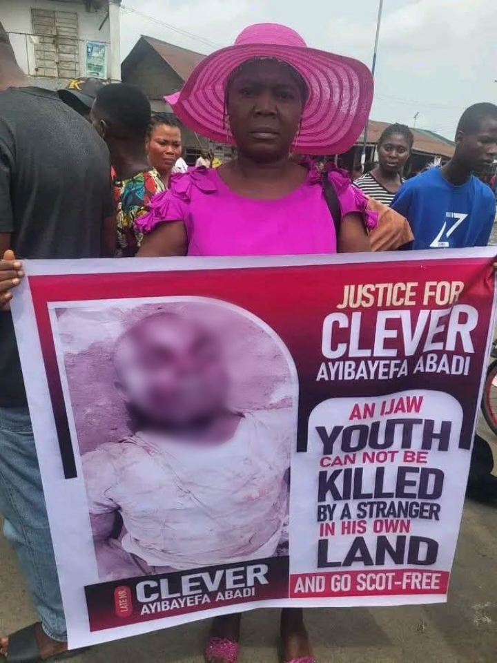 Youths protest over alleged m8rder of poly student in Bayelsa