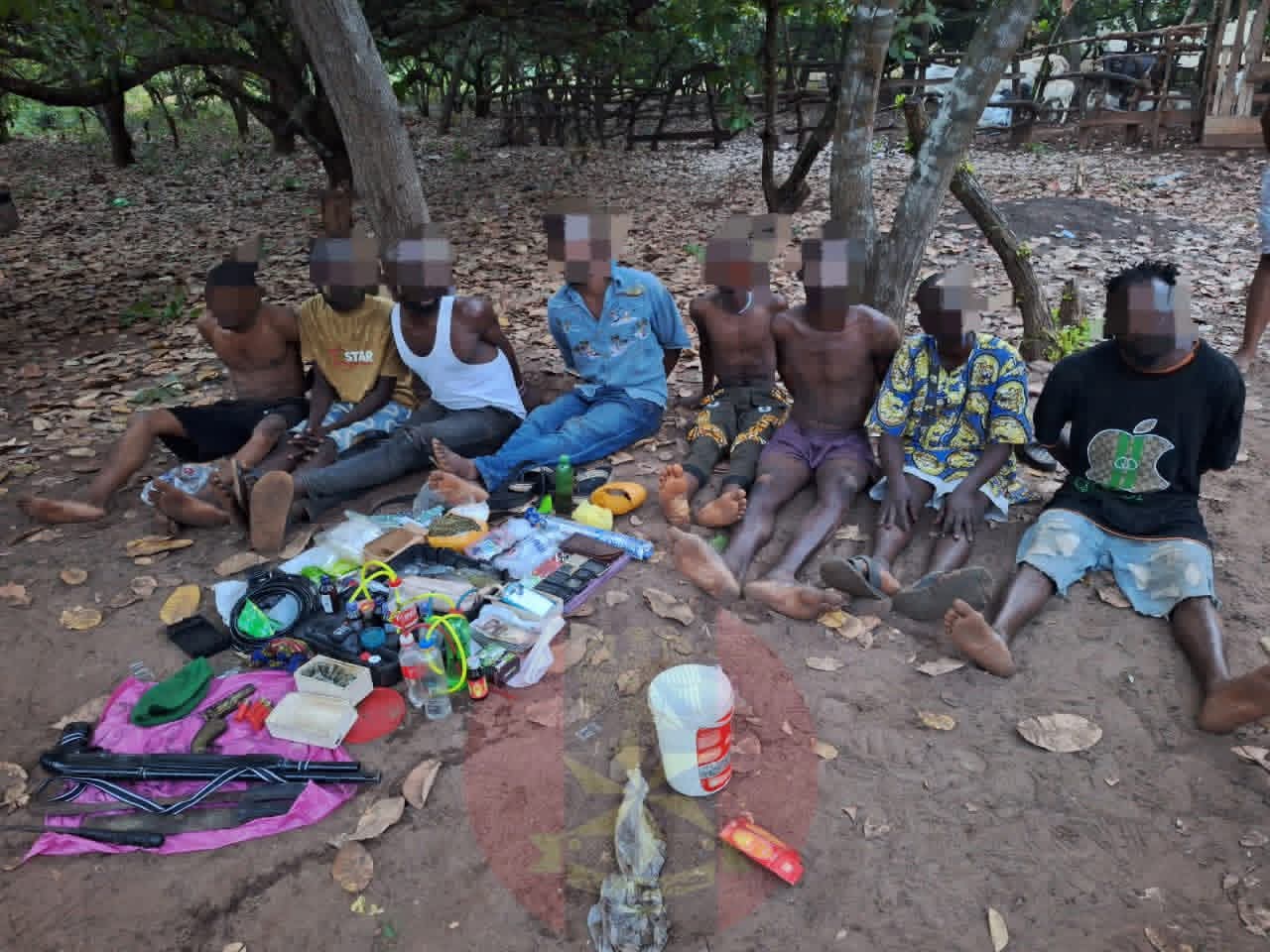 Troops raid kidnappers