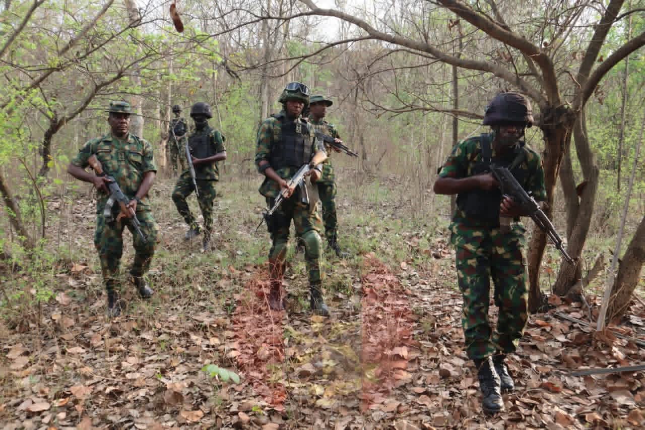 Troops raid kidnappers