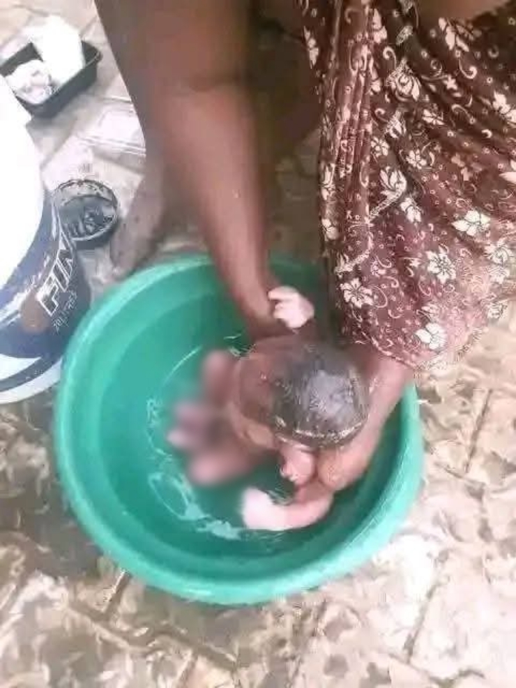 Newborn baby abandoned with note in Niger State community