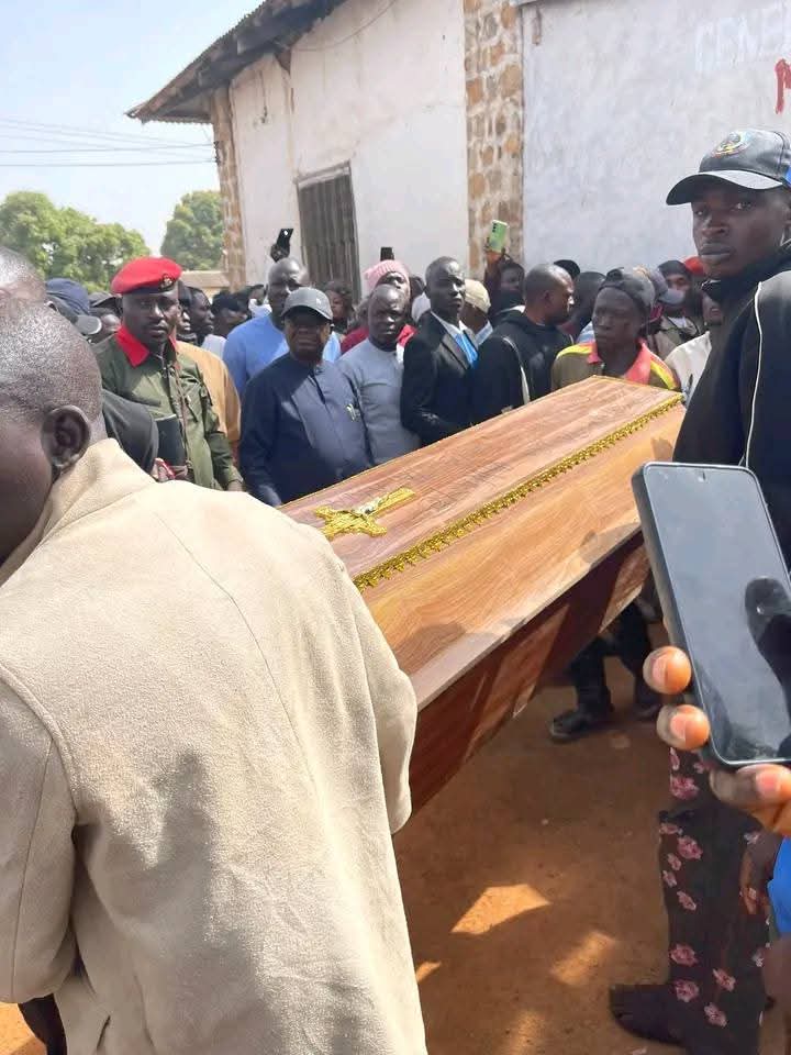 Mass burial held for 10 victims of Plateau community bar attack