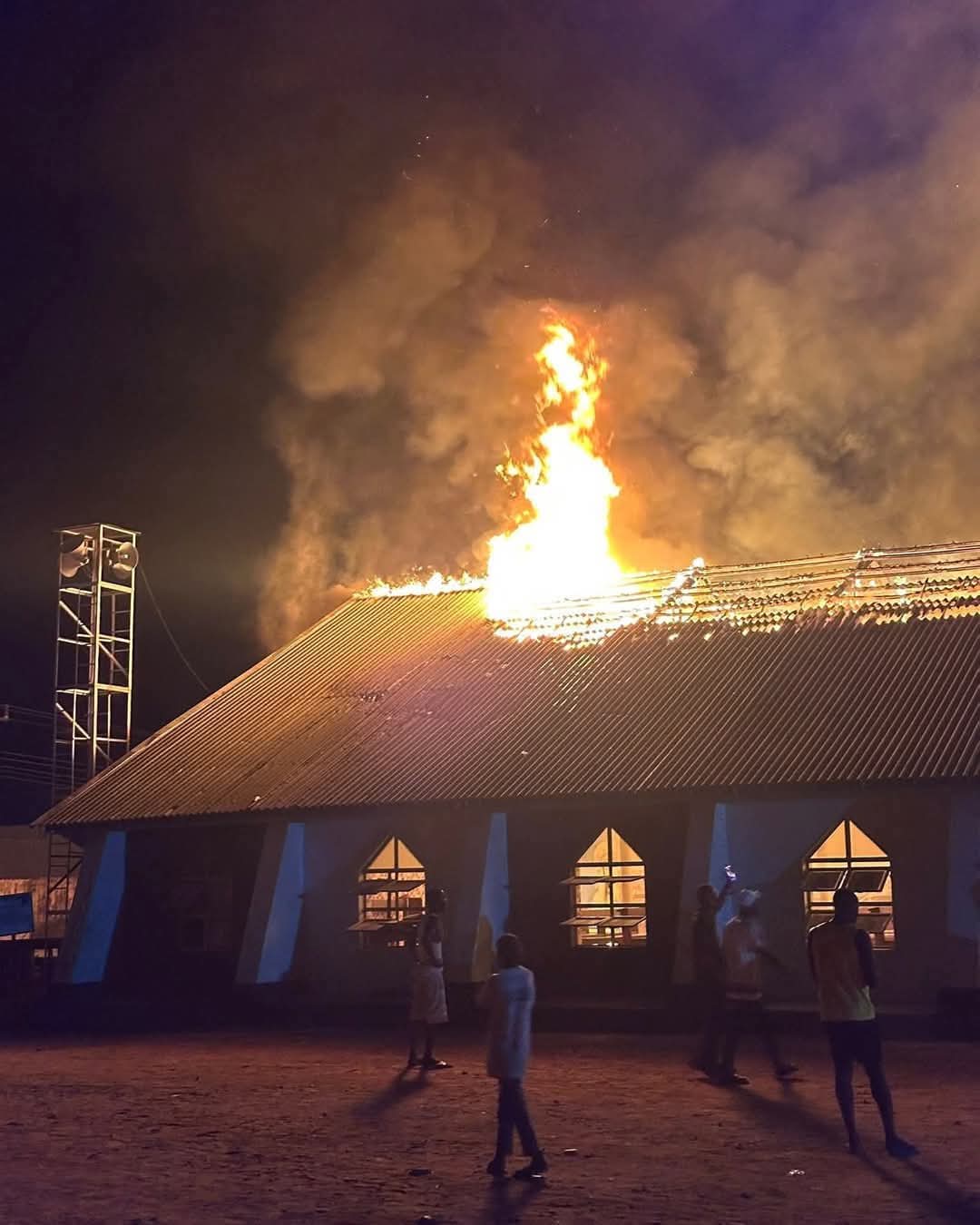 Fire razes Catholic Cathedral in Taraba