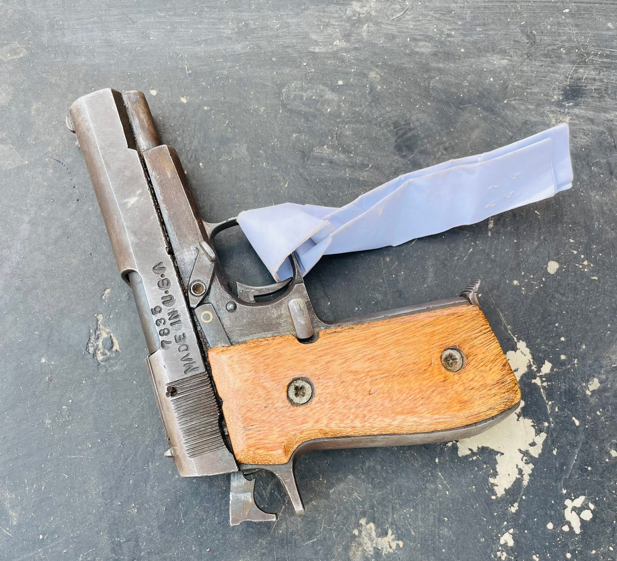 Kwara NSCDC arrests two suspected bandits, recovers firearm