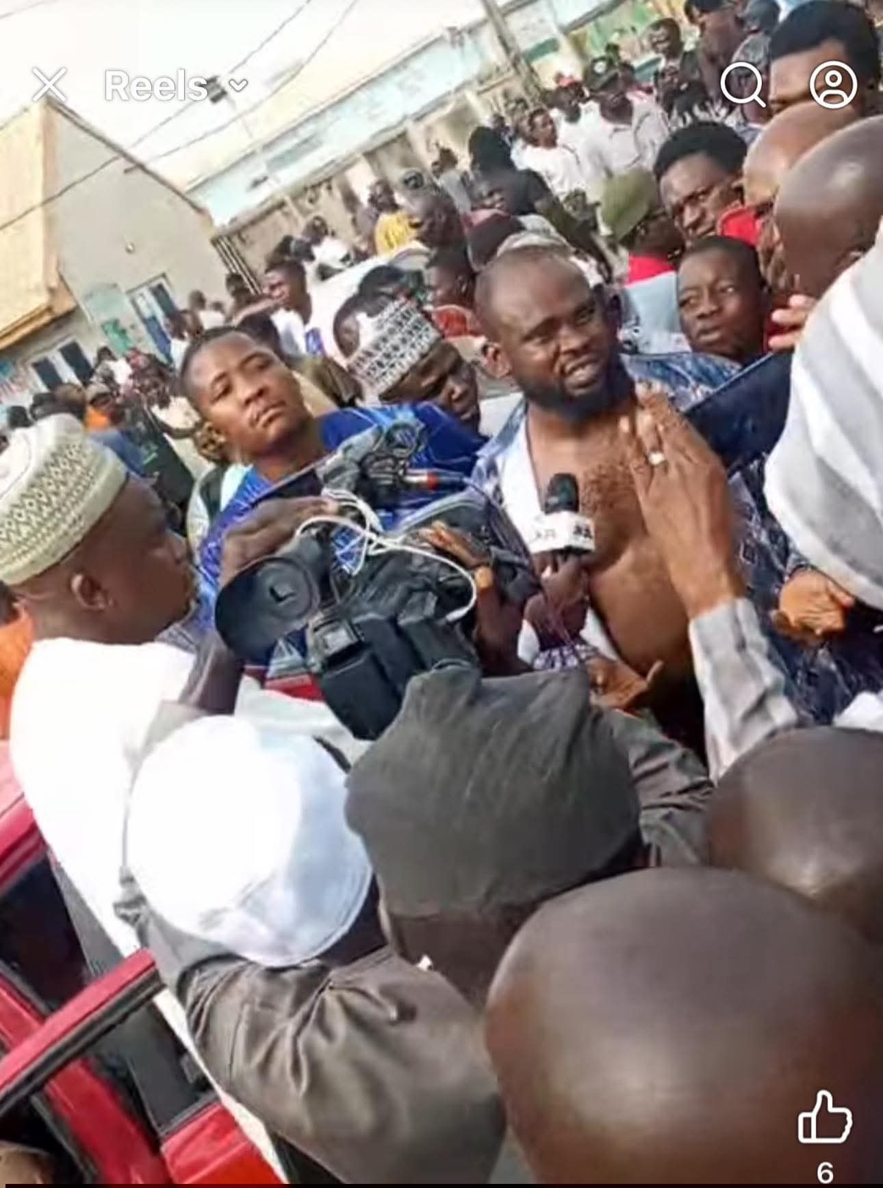 Armed robbers trail man to bank in Minna, snatch N10m from him