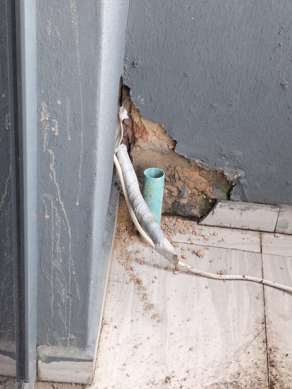 Concerned subscribers/residents of the Greater Lagos County Apartments, Obele-Oniwala, Surulere write open letter to Governor Sanwo Olu over Megamound Investment