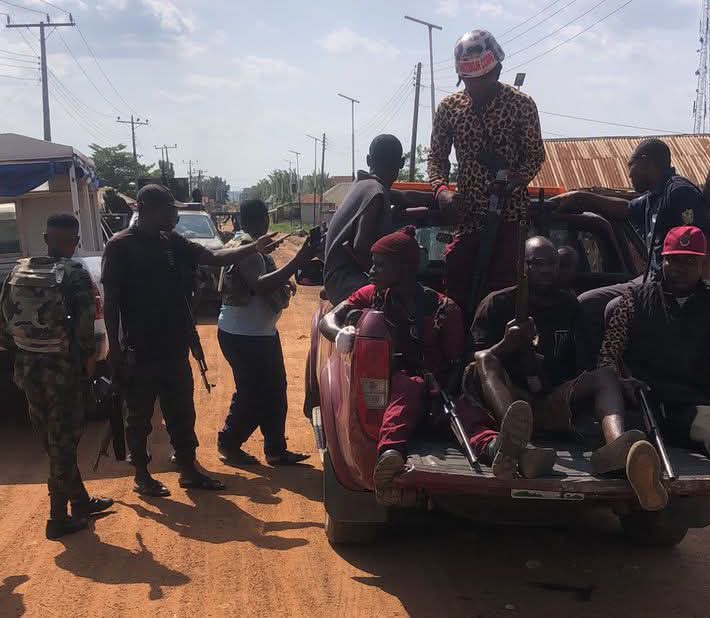 Four suspected bandits arrested at Akure airport