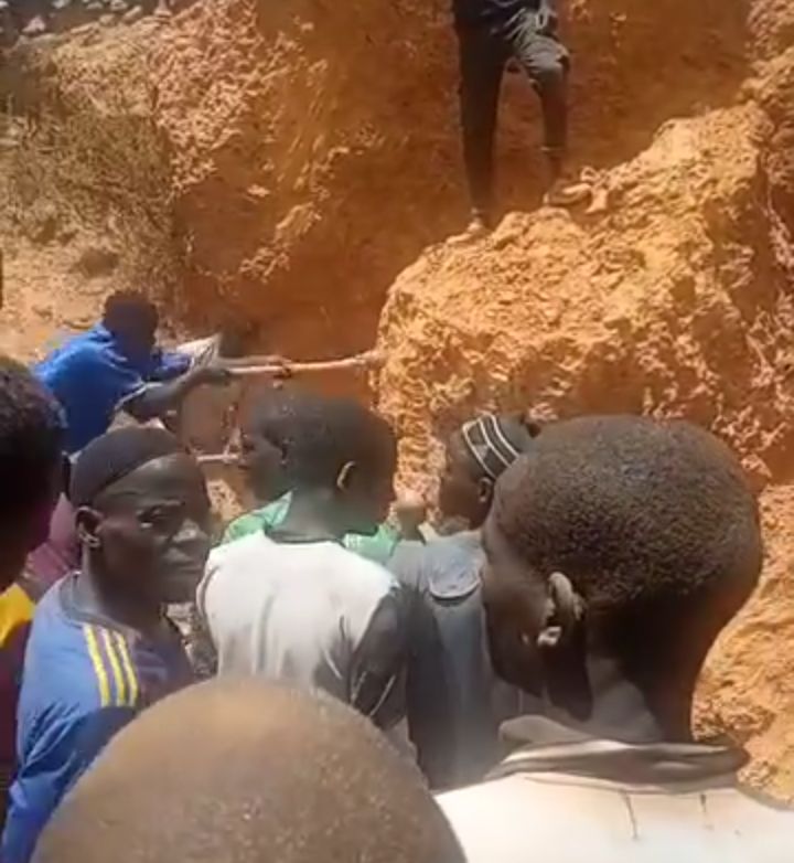 Brick workers feared d3ad as pit collapses in Kano