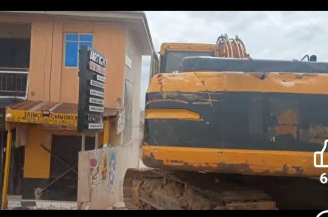 Anambra Govt demolishes brothel, uncovers cache of hard drugs, arrest 20 s3x workers and 18 male customers