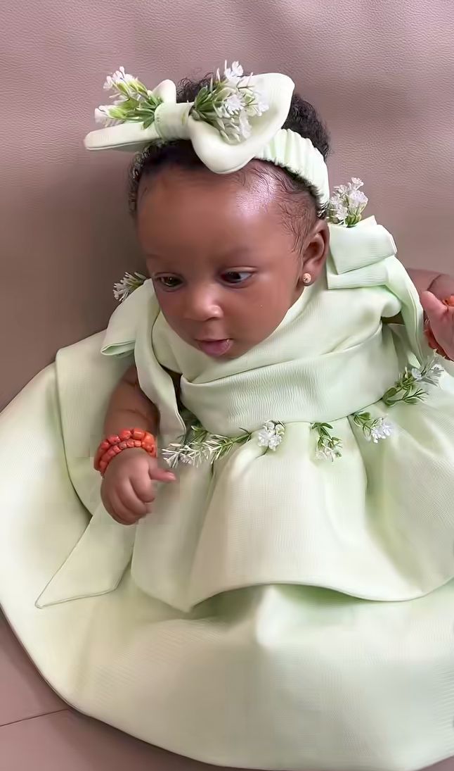 Nigerian couple welcome baby after 25 years of waiting (video)