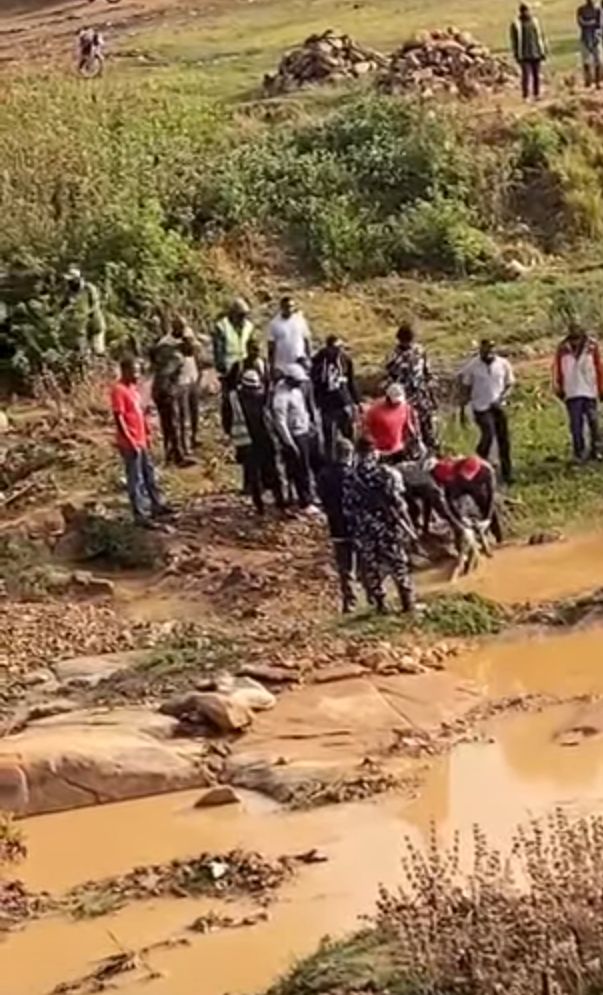 Unknown assailants allegedly k!ll woman, dump her body in Plateau river