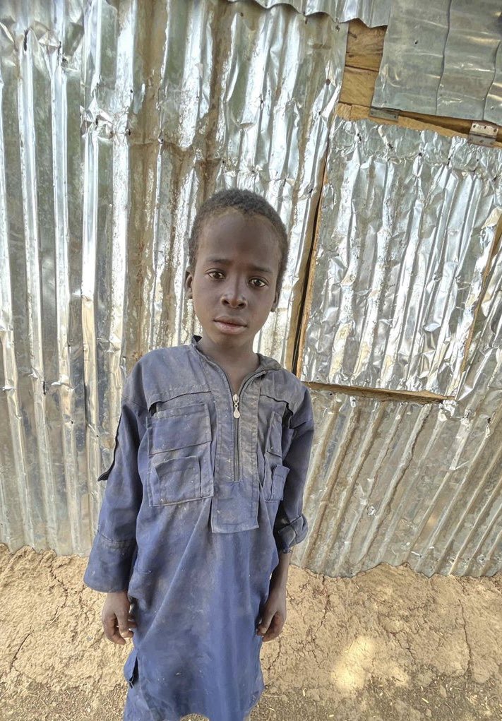 Troops rescue two minors reportedly escaping suspected terrorist camp in Borno