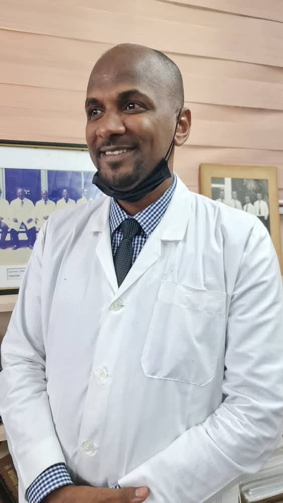 Stray bullet k!lls 14-year-old girl inside her home in Maiduguri