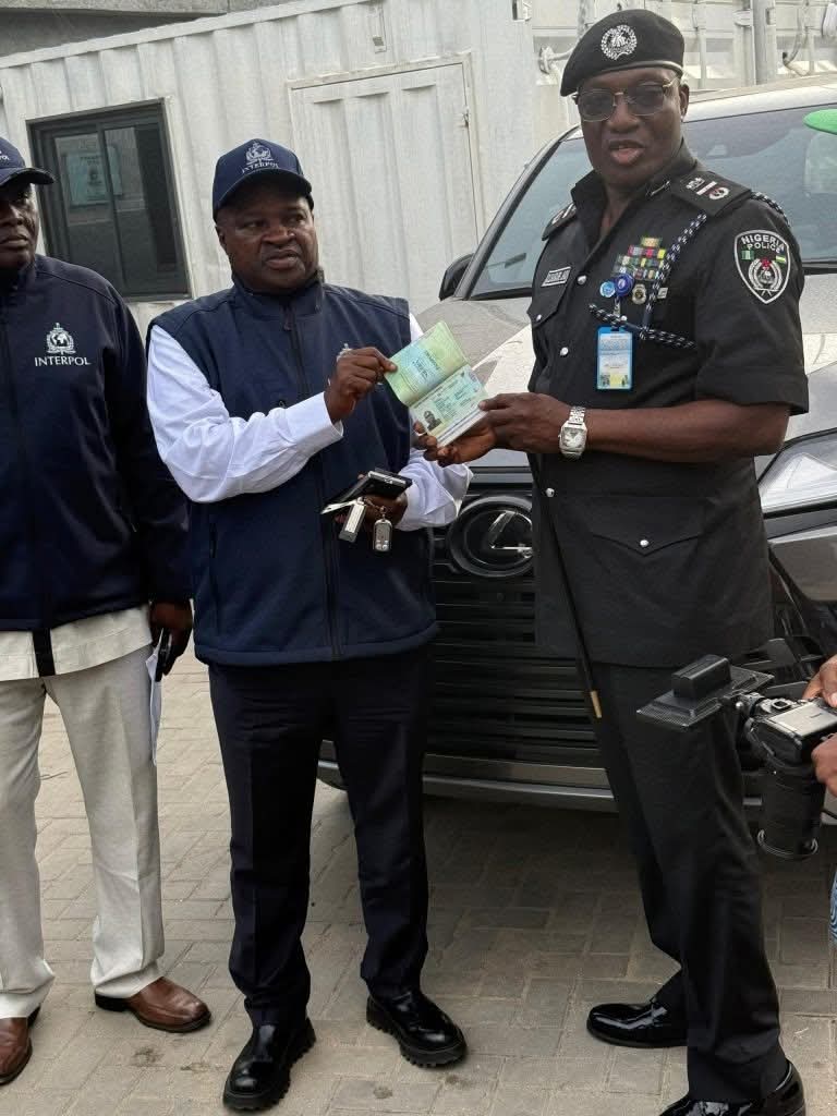 Nigerian businessman wanted for m8rder arrested in Benin Republic