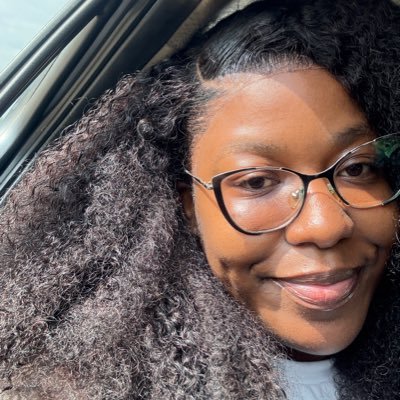 Lady cancels date after finding out the man is a breadwinner with 3 unemployed sisters