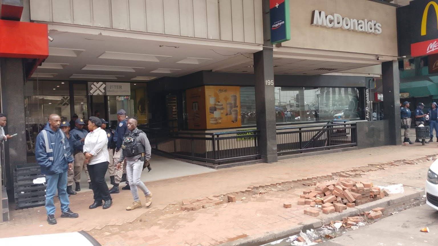 Three foreigners shot d3ad inside McDonald