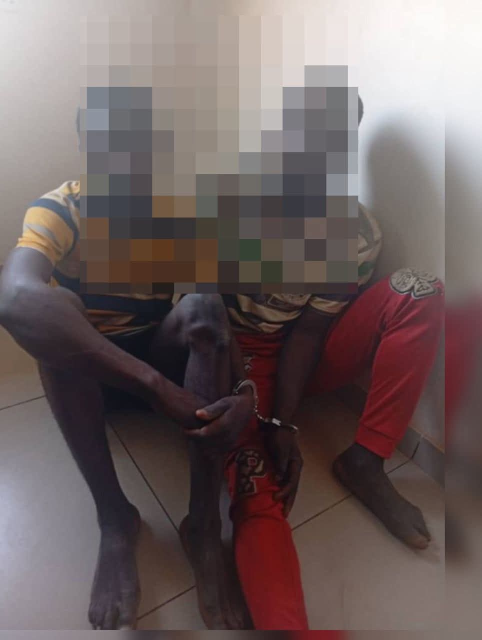 Police arrest two suspected kidnappers near Edo State University, recover firearms, charms and ammunition