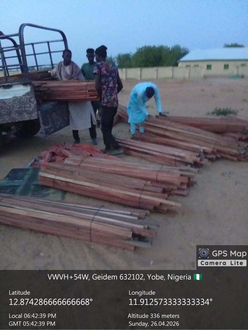 Troops arrest suspected ISWAP logistics supplier in Yobe, recover items