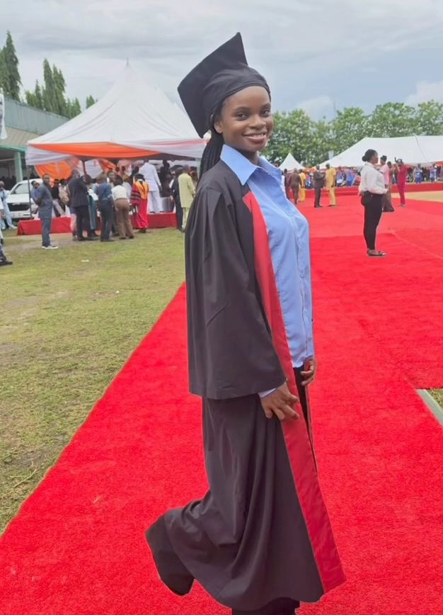 Nigerian girl graduates from university 11 years after she was accused of witchcraft and almost k!lled by villagers