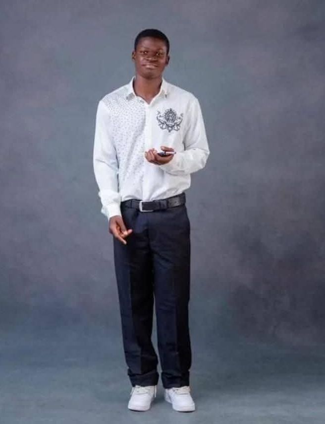 Vigilantes allegedly b?at and k!ll mentally unstable Kogi varsity student
