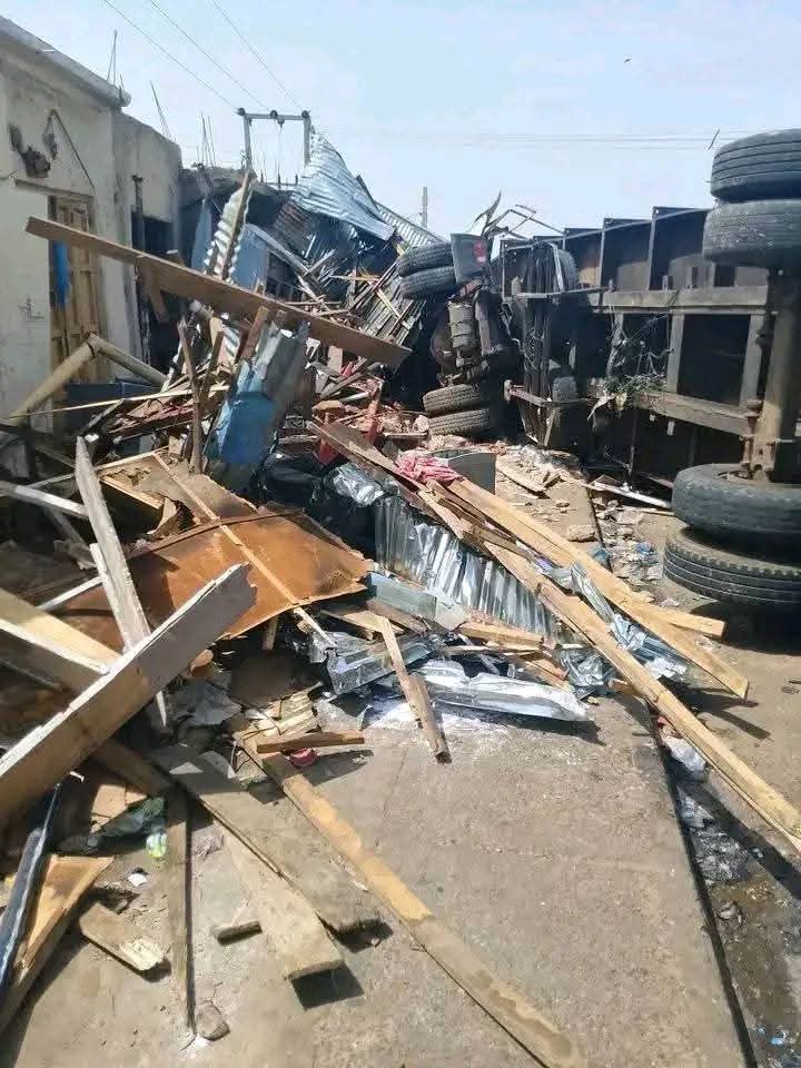Policewoman and one other k!lled as truck rams into shops in Gombe