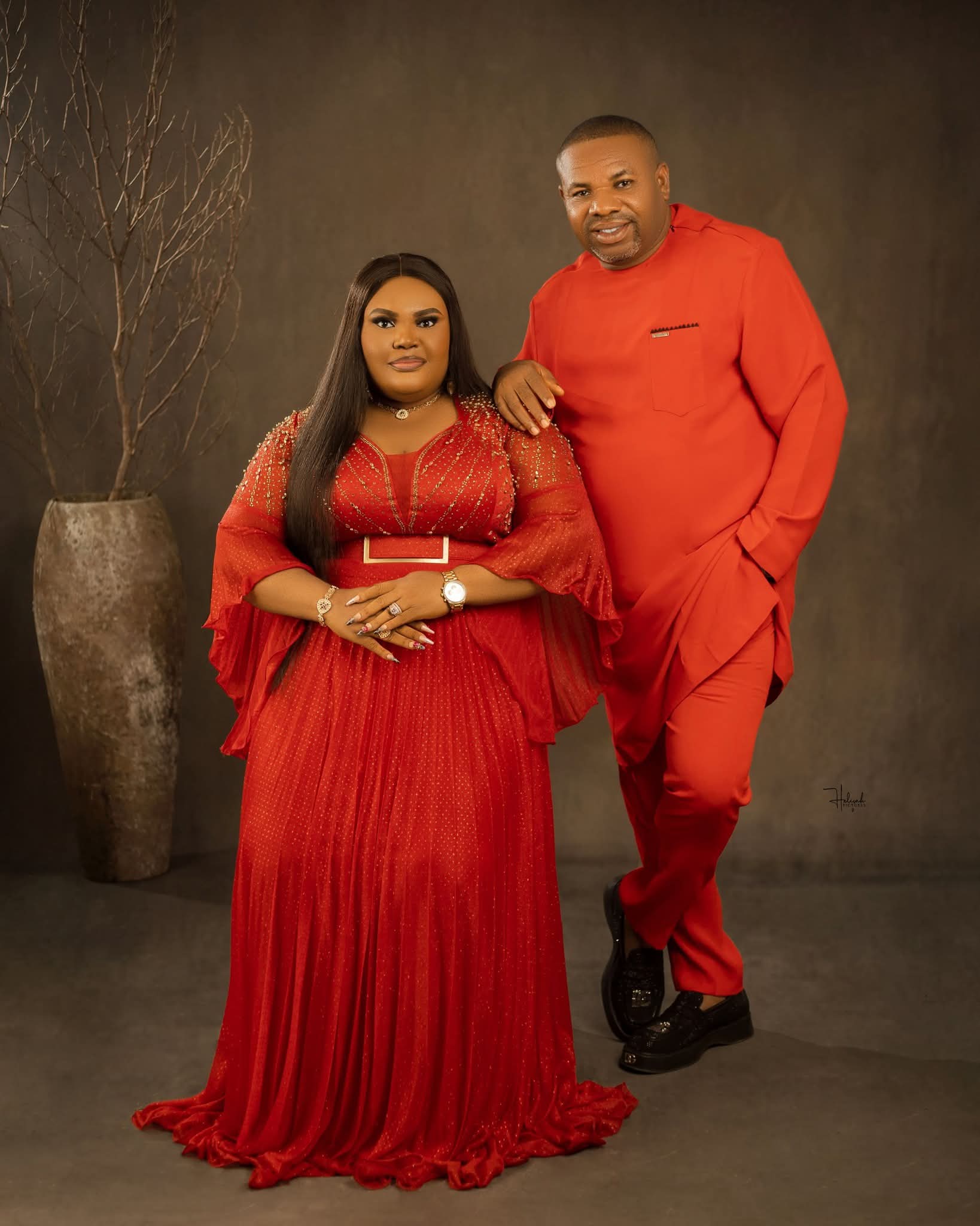 A man with no money, plan has no business chasing love. Don?t drag a woman into your chaos - Nigerian pastor