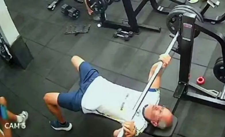 Tragedy as dad d!es in freak gym accident while bench-pressing