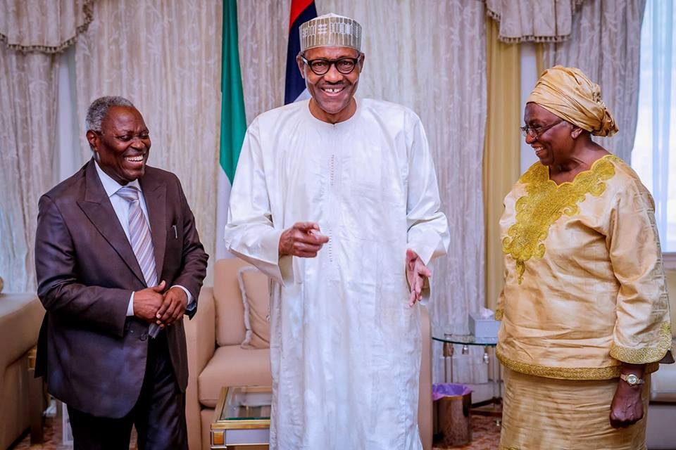 Photos: President Buhari hosts Pastor Kumuyi and his wife at the state house