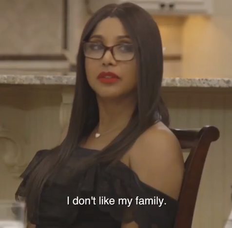 "I don't like my family" Toni Braxton confesses (video)