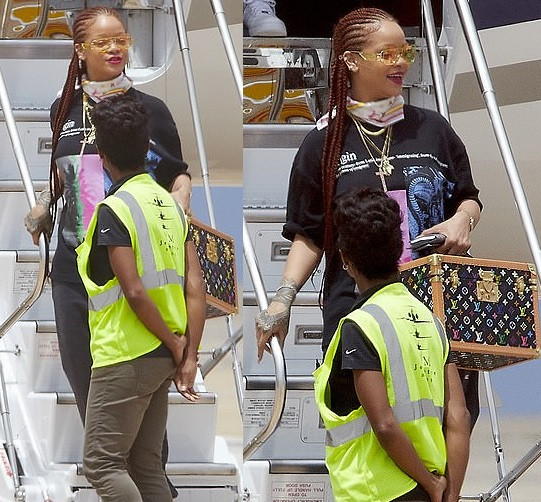 Rihanna shows off stunning look she lands in Barbados (Photos)