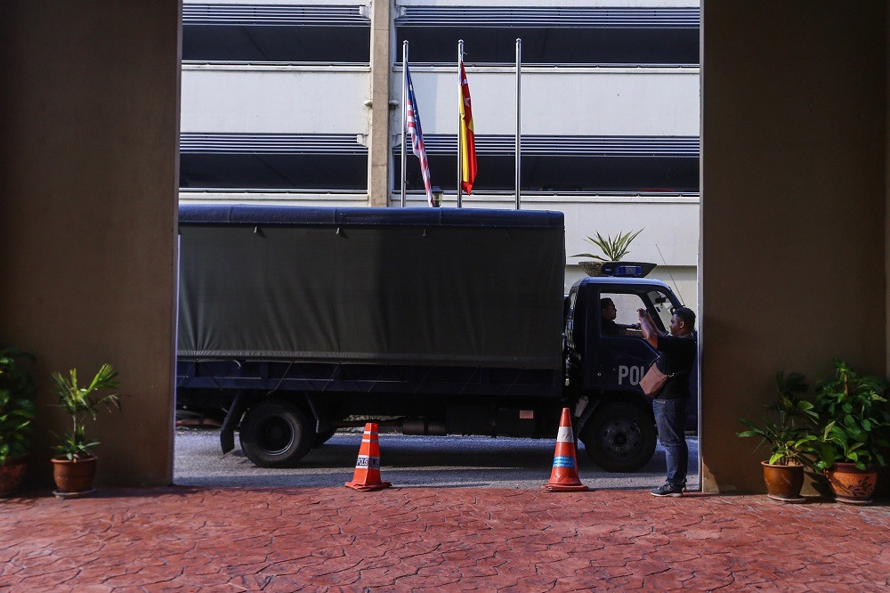 20 Nigerian students arraigned in court for attacking Malaysian cops lindaikejisblog 2