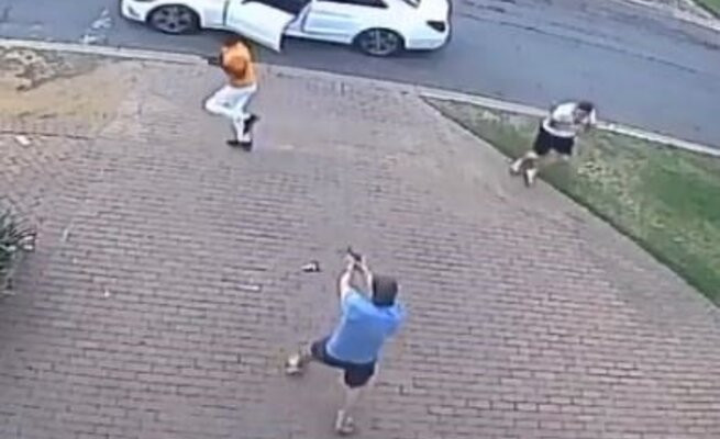 LOL...Two South African armed robbers flee after messing with the wrong guys lindaikejisblog