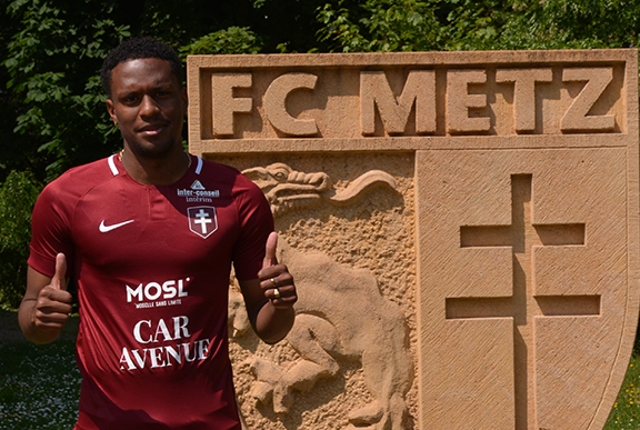 Football star Manuel Cabit in serious condition following car crash in France