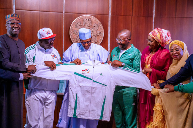 Buhari lights 'torch of unity' for National Sports Festival lindakejisblog 4