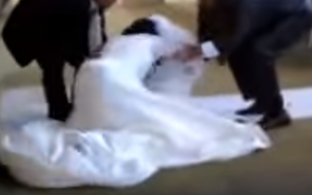 Groom walks out of wedding in Jos, says he planned to disgrace bride 10 years ago lindaikejisblog